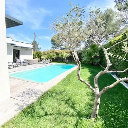 Lamalo Piscine Et Proche Mer Villa Saint-Raphael (Var)